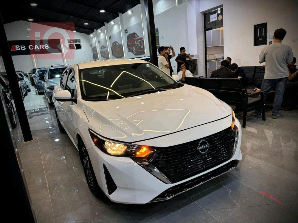 نيسان سنترا